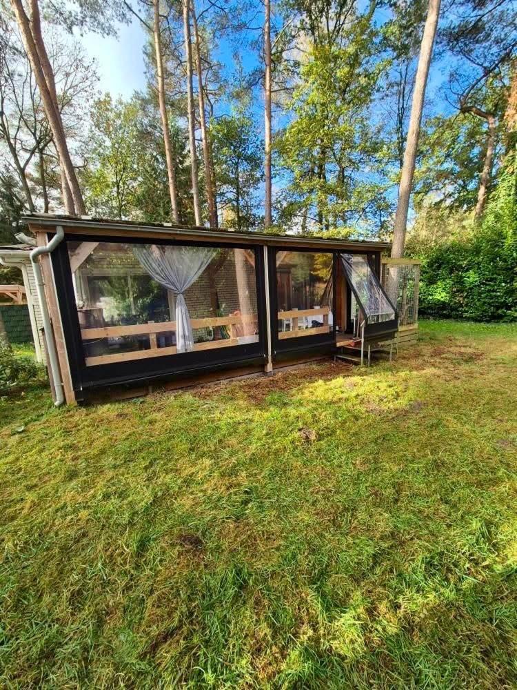 Cosy Chalet Veluwe With A Spacious Garden And Veranda Doornspijk Eksteriør bilde