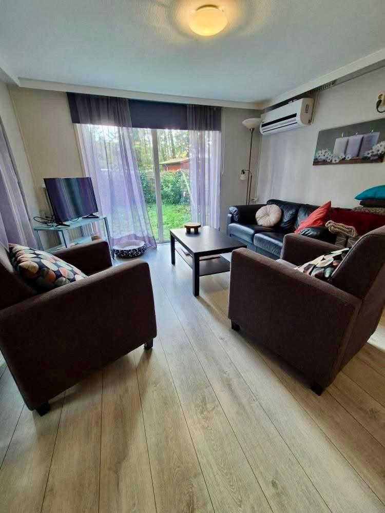 Cosy Chalet Veluwe With A Spacious Garden And Veranda Doornspijk Eksteriør bilde